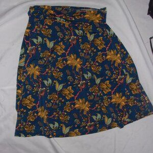 Lularoe Size small dress womans skirt blue  yellow floral pleated casual dress